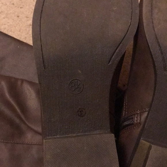 Brown Mid Calf Boots - Picture 4 of 5